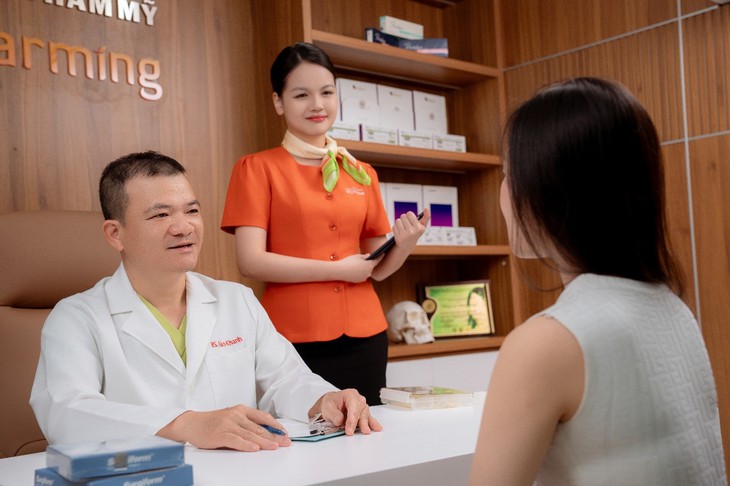 Bệnh viện Thẩm mỹ Charming đưa ra góc nhìn chuyên gia về làm đẹp bền vững- Ảnh 2.