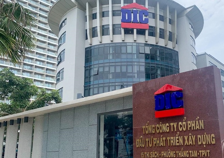 Ủy ban Chứng khoán xử phạt DIC Group, buộc thu hồi chứng khoán đã bán- Ảnh 1. Ủy ban Chứng khoán xử phạt DIC Group, buộc thu hồi chứng khoán đã bán- Ảnh 1.