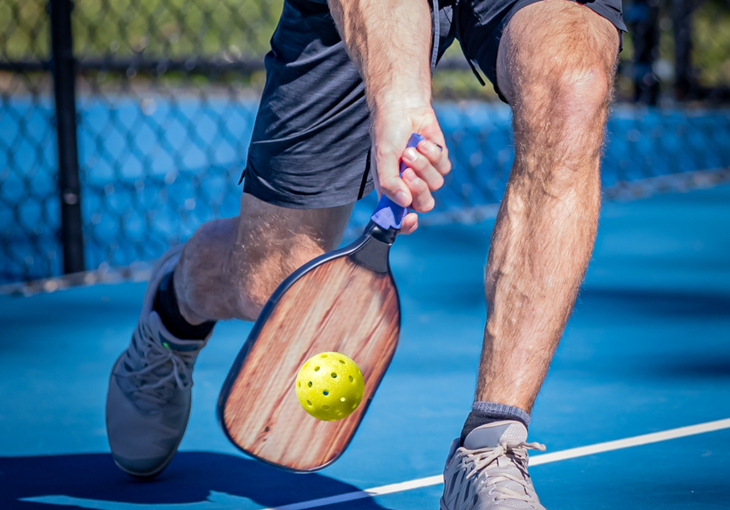 Cảnh báo từ bác sĩ về nguy cơ đột tử khi chơi pickleball - Ảnh 2.