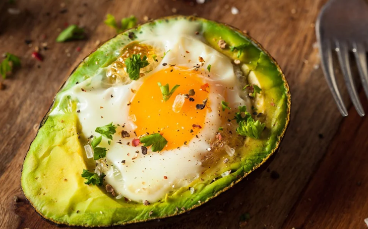 5 món ăn quen thuộc giàu protein giúp giảm cân, giảm mỡ và săn chắc cơ thể - Ảnh 2.
