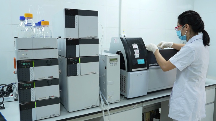 CDC Quảng Ninh được chỉ định là cơ sở kiểm nghiệm thực phẩm phục vụ quản lý nhà nước- Ảnh 2. CDC Quảng Ninh được chỉ định là cơ sở kiểm nghiệm thực phẩm phục vụ quản lý nhà nước- Ảnh 2.