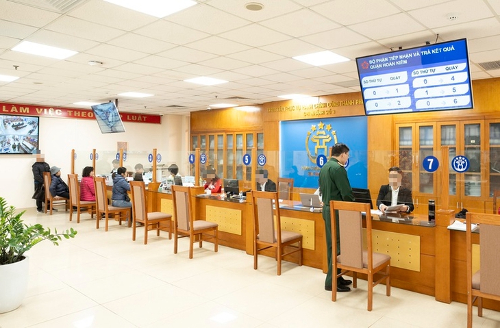 Xem xét trách nhiệm cán bộ yêu cầu cụ bà 97 tuổi phải đến phường làm thủ tục hành chính- Ảnh 1. Xem xét trách nhiệm cán bộ yêu cầu cụ bà 97 tuổi phải đến phường làm thủ tục hành chính- Ảnh 1.