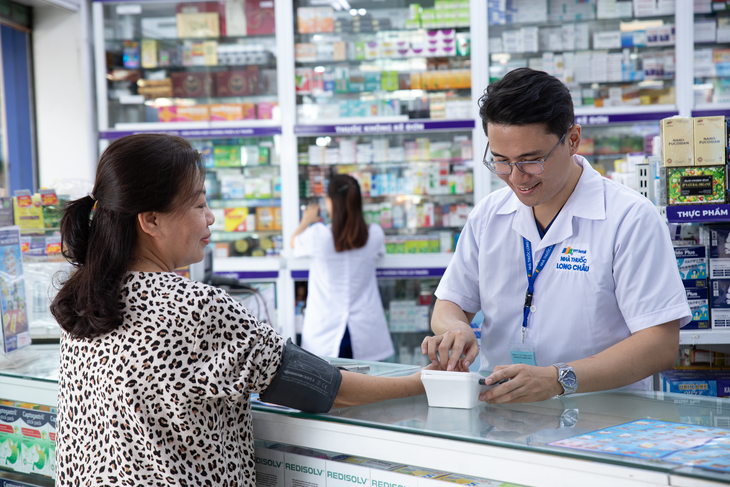Bản đồ giải nhiệt Long Châu - hơn 1.000 trạm tiếp sức người dân trong mùa hè khắc nghiệt- Ảnh 4. Bản đồ giải nhiệt Long Châu - hơn 1.000 trạm tiếp sức người dân trong mùa hè khắc nghiệt- Ảnh 4.