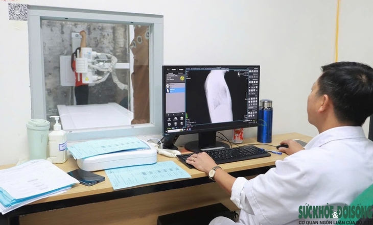 Đưa kỹ thuật cao đến gần bệnh nhân ung thư, giảm nỗi lo chuyển tuyến - Ảnh 1. Đưa kỹ thuật cao đến gần bệnh nhân ung thư, giảm nỗi lo chuyển tuyến - Ảnh 1.