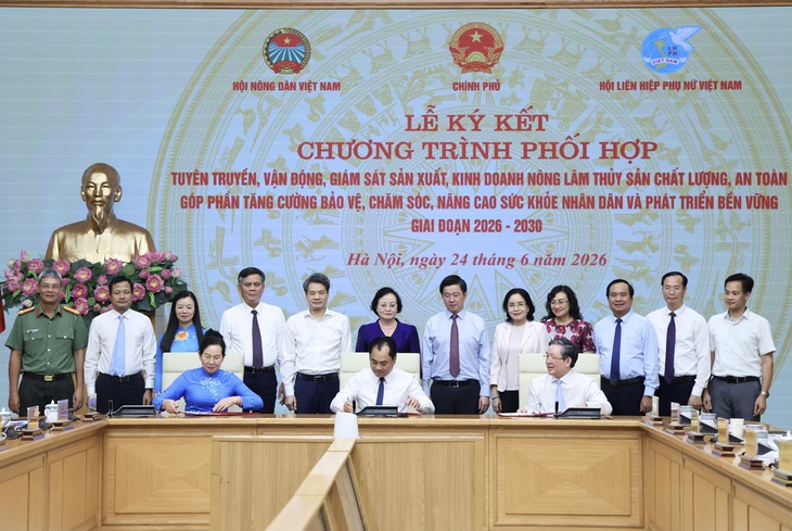 Bảo đảm an toàn thực phẩm là bảo vệ sức khỏe nhân dân và nền kinh tế nông nghiệp- Ảnh 1. Bảo đảm an toàn thực phẩm là bảo vệ sức khỏe nhân dân và nền kinh tế nông nghiệp- Ảnh 1.