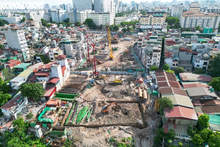 Tiến độ 'siêu cầu' vượt sông Hồng hơn 16.000 tỷ đồng sau hơn 8 tháng khởi công- Ảnh 3.
