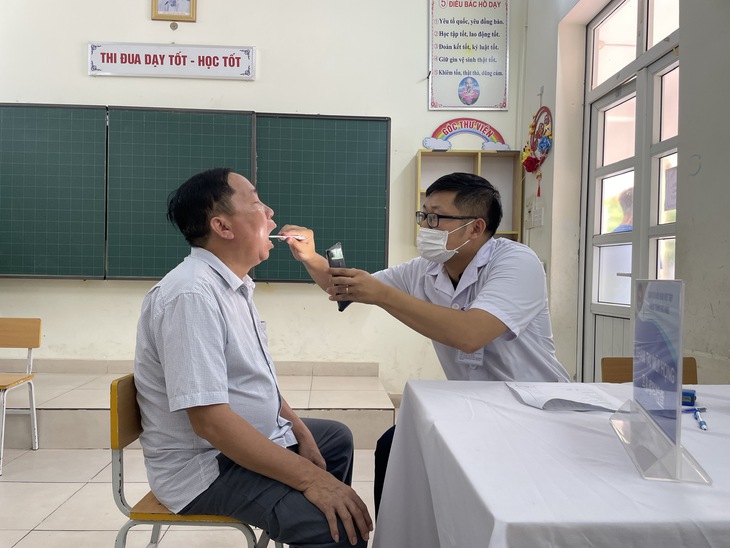 Khám sức khỏe miễn phí cho đối tượng chính sách và học sinh ở Hải Phòng- Ảnh 5.