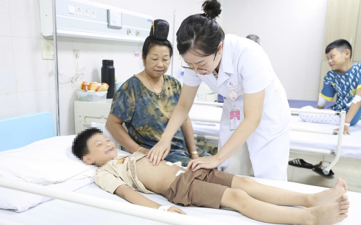 Cấp cứu điện giật tại Bệnh viện: Hành trình giành lại sự sống cho bệnh nhân P . V . T - Ảnh 1.