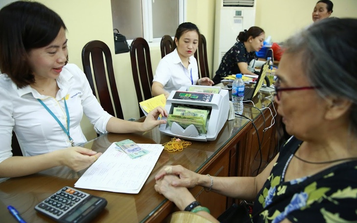 Sau vụ việc cụ 97 tuổi phải đến phường, Phó Thủ tướng yêu cầu chấn chỉnh toàn quốc- Ảnh 2.