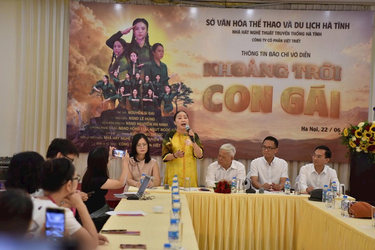 'Khoảng trời con gái' - Bản hùng ca về tuổi trẻ Đồng Lộc sắp công diễn tại Thủ đô - Ảnh 3.