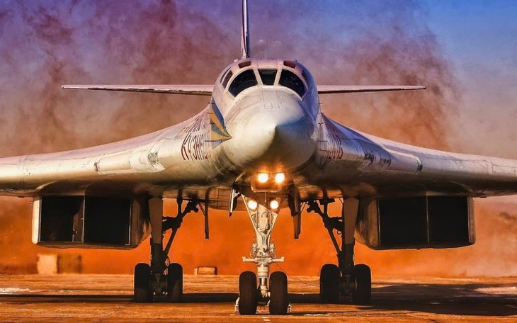 Oanh tạc cơ Tu-160 và Tu-95MSM Nga phóng hơn 40 tên lửa vào Ukraine- Ảnh 2.