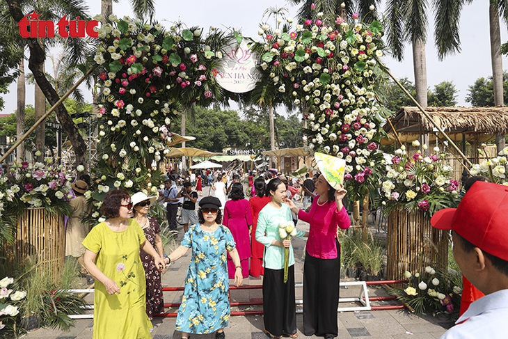 Đà Nẵng tổ chức lễ hội tận hưởng 2026 với hàng loạt hoạt động trải nghiệm biển và văn hóa - Ảnh 2.