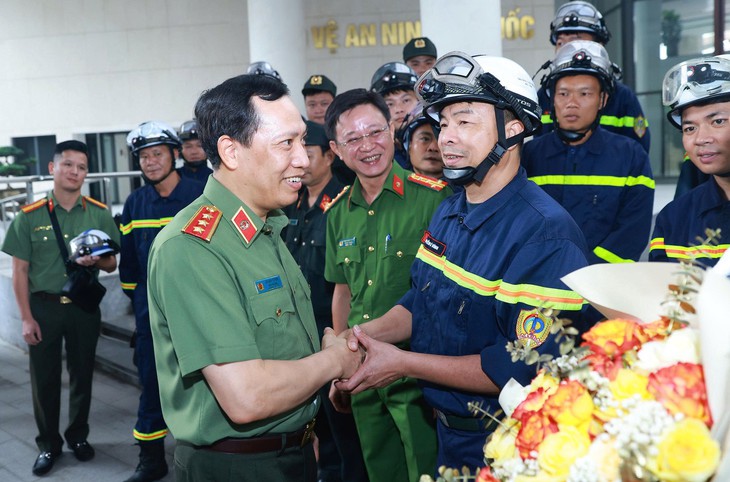 Bộ Công an xuất quân thực hiện nhiệm vụ cứu nạn, cứu hộ tại Venezuela- Ảnh 2.