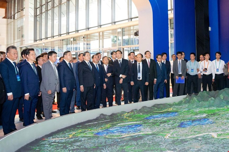 Chủ tịch Quốc hội: Quy hoạch tầm nhìn 100 năm là cơ hội lịch sử để Hà Nội bứt phá- Ảnh 3.