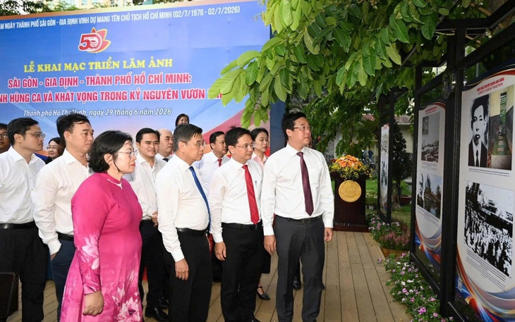 Khánh thành 'Không gian văn hóa Hồ Chí Minh' tại trụ sở UBND TPHCM- Ảnh 3.