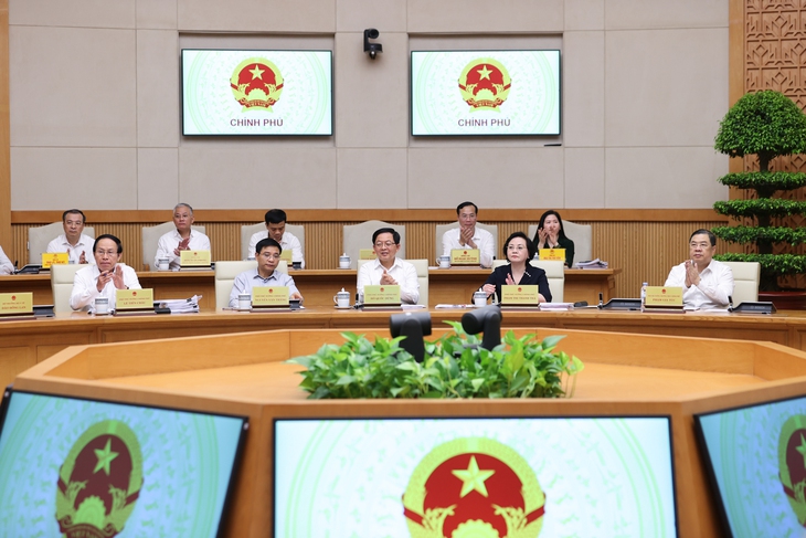 Thủ tướng: Cuối quý II/2026 đưa Bệnh viện Bạch Mai, Việt Đức cơ sở 2 vào hoạt động- Ảnh 2.