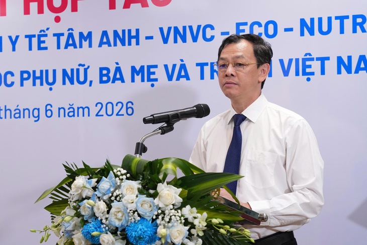 Thứ trưởng Nguyễn Tri Thức: Công tác bà mẹ, trẻ em không chỉ là chăm sóc y tế- Ảnh 1. Thứ trưởng Nguyễn Tri Thức: Công tác bà mẹ, trẻ em không chỉ là chăm sóc y tế- Ảnh 1.