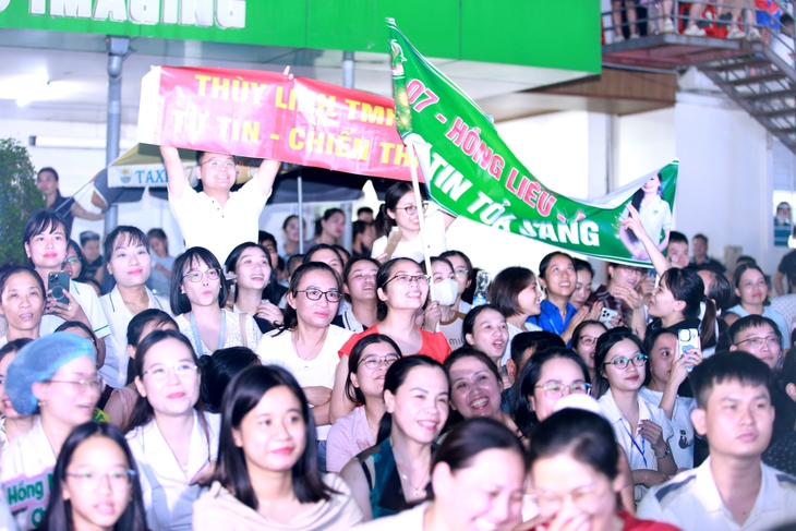 Hội thi Điều dưỡng - Hộ sinh - Kỹ thuật y năm 2026 tại Nghệ An tôn vinh y đức - Ảnh 8.