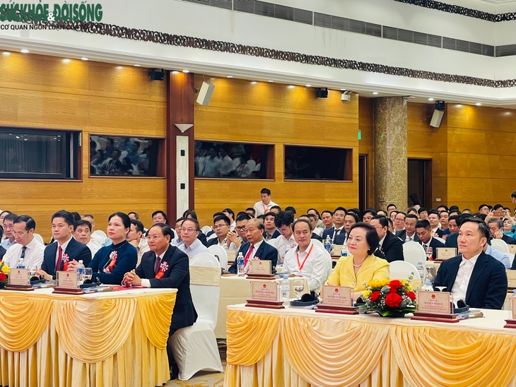 Lai Châu cam kết cải cách mạnh môi trường đầu tư theo hướng thông thoáng, minh bạch và bình đẳng - Ảnh 2.