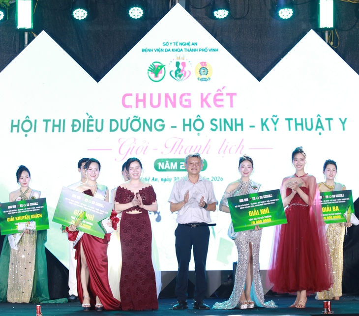 Hội thi Điều dưỡng - Hộ sinh - Kỹ thuật y năm 2026 tại Nghệ An tôn vinh y đức - Ảnh 10.