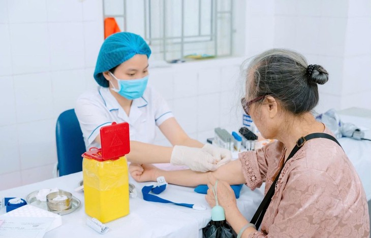 Hà Nội đồng loạt khám sàng lọc miễn phí cho người dân từ ngày 1/7- Ảnh 1.