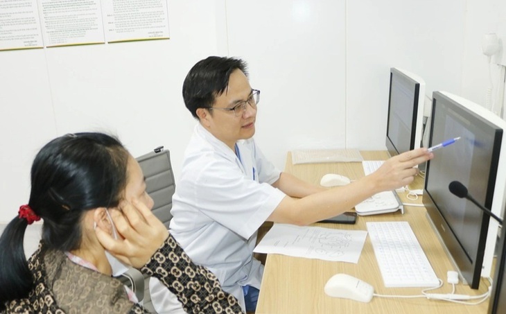 Bệnh viện Bạch Mai cơ sở Ninh Bình cứu sống người bệnh nhồi máu cơ tim bất ngờ
- Ảnh 1.