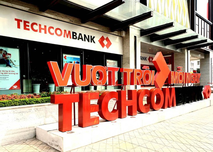 Cổ phiếu TCB được định giá 44.240 đồng- Ảnh 1.