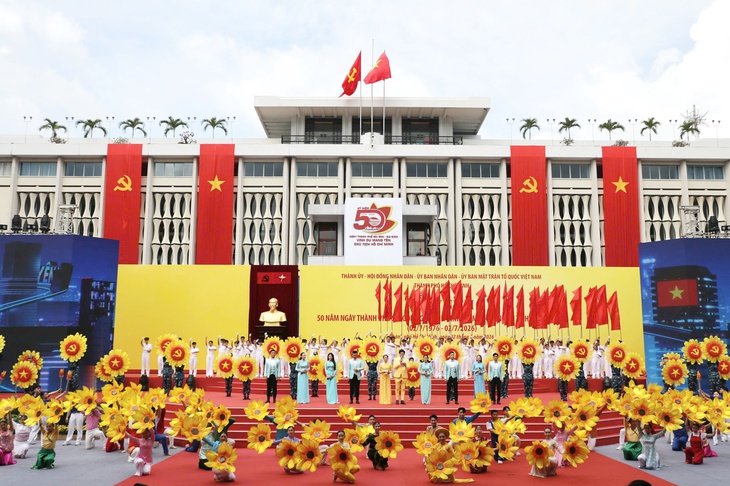TPHCM tổng duyệt Lễ kỷ niệm 50 năm Ngày Thành phố mang tên Bác- Ảnh 1.