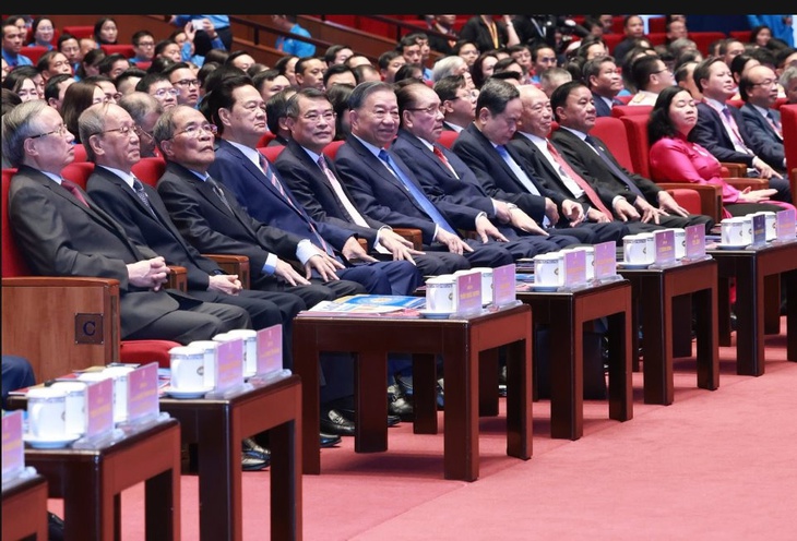 Tổng Bí thư, Chủ tịch nước Tô Lâm dự Đại hội XIV Công đoàn Việt Nam- Ảnh 1. Tổng Bí thư, Chủ tịch nước Tô Lâm dự Đại hội XIV Công đoàn Việt Nam- Ảnh 1.