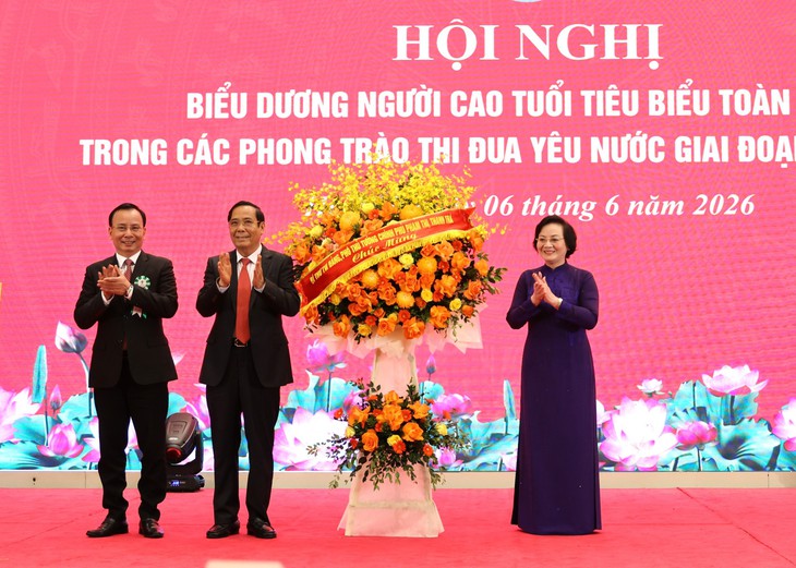 Phó Thủ tướng: Xác định người cao tuổi là nguồn lực, là động lực quan trọng của đất nước- Ảnh 2.