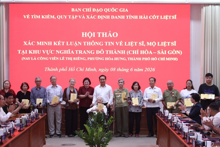 Ký ức của nhiều người dân TPHCM về mộ tập thể liệt sĩ tại Công viên Lê Thị Riêng- Ảnh 5.