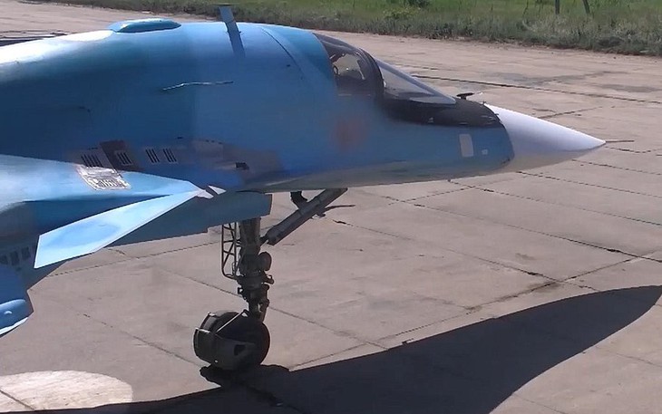 Tiêm kích Su-34 Nga đánh trúng mắt xích quan trọng trong hệ thống UAV Ukraine- Ảnh 2.