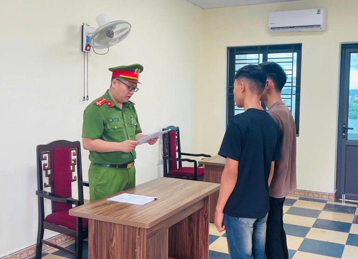 Hai nam sinh bị khởi tố sau vụ tai nạn chết người - Ảnh 1.