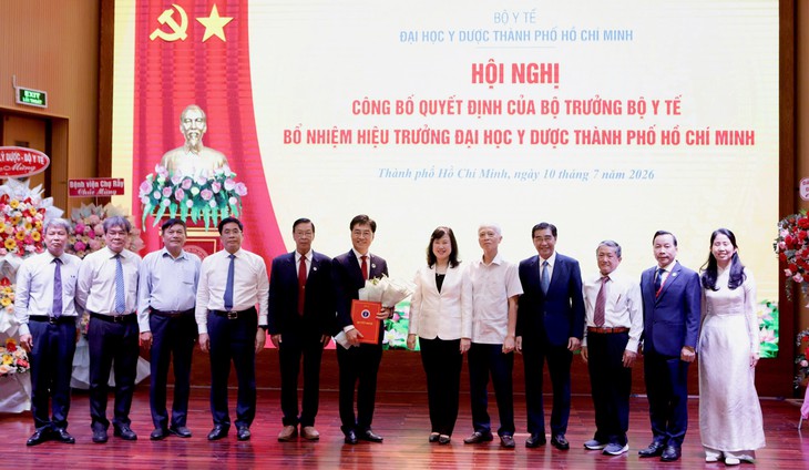 Bộ trưởng Đào Hồng Lan: Đại học Y Dược TPHCM phải tiên phong đào tạo nhân lực y tế chất lượng cao- Ảnh 1.