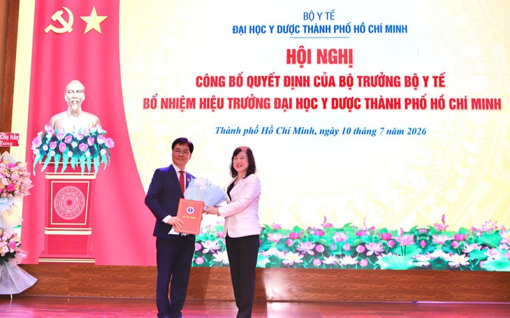 Đại học Y Dược TPHCM nhận giải quốc tế về đổi mới đào tạo bác sĩ- Ảnh 2.