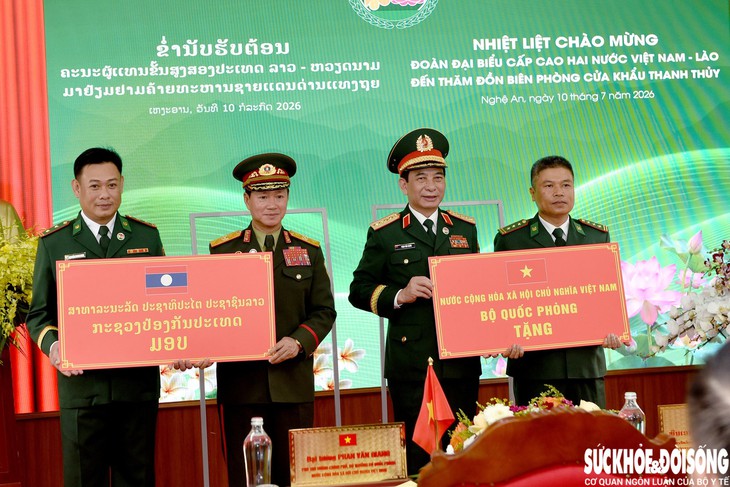 Giao lưu quốc phòng Việt Nam - Lào: Bồi đắp tình hữu nghị từ nơi biên cương- Ảnh 8.
