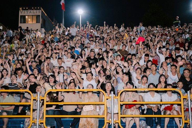 Đà Nẵng đón hơn 2,72 triệu lượt khách trong mùa lễ hội pháo hoa - Ảnh 2.