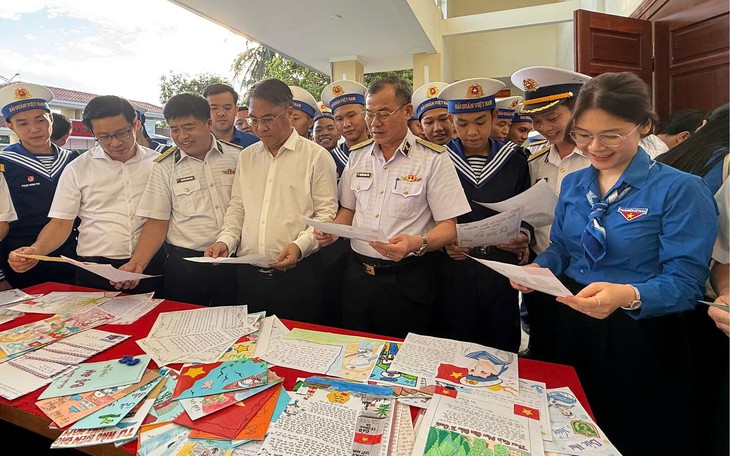 Đà Nẵng đón hơn 2,72 triệu lượt khách trong mùa lễ hội pháo hoa - Ảnh 3.