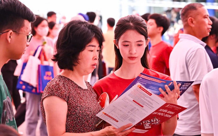 Lưu nguyện vọng trên hệ thống đã đủ để hoàn tất xét tuyển đại học?- Ảnh 2.
