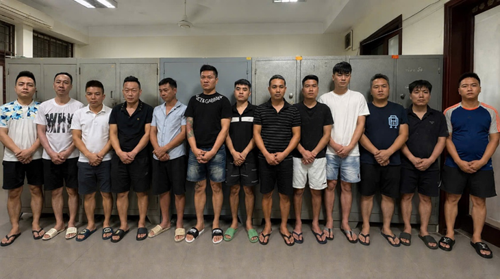 Hơn 60 tỷ đồng đã được các con bạc nướng vào 1 đường dây cá độ bóng đá - Ảnh 1.