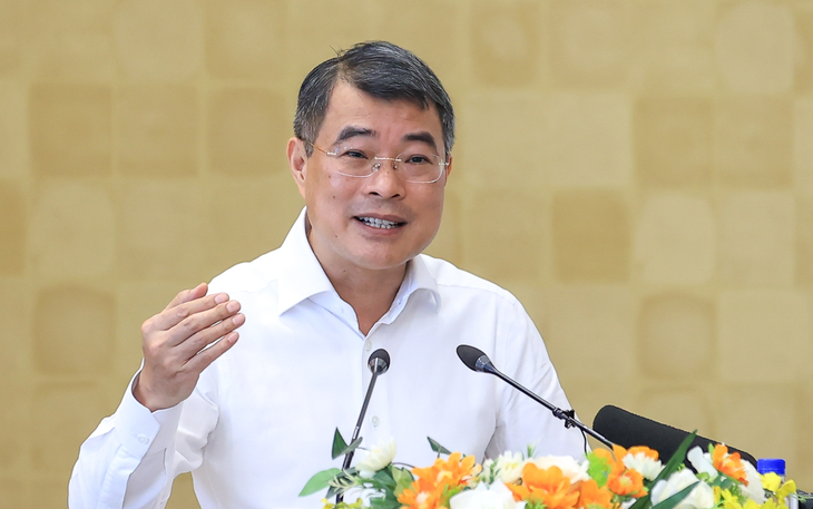 Thủ tướng dâng hương tri ân Anh hùng liệt sĩ, thăm tặng quà người có công tại Lào Cai và Phú Thọ - Ảnh 5.