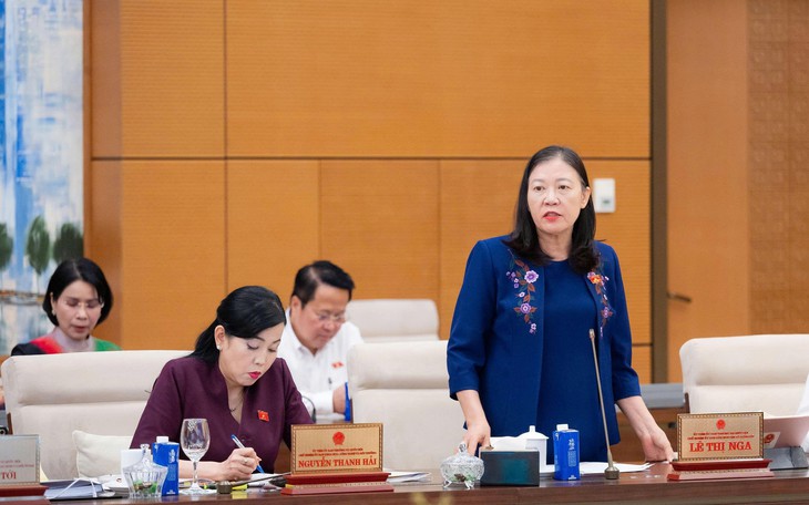 Chủ tịch Quốc hội: Giám sát BHXH phải tập trung vào những điểm 'nóng' của ngành bảo hiểm - Ảnh 6.