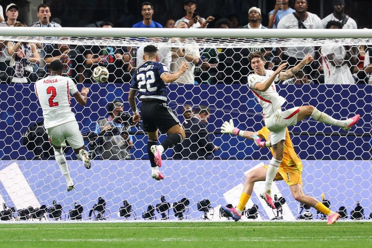 Argentina lội ngược dòng cảm xúc , đánh bại Anh tại World Cup 2026 - Ảnh 1.