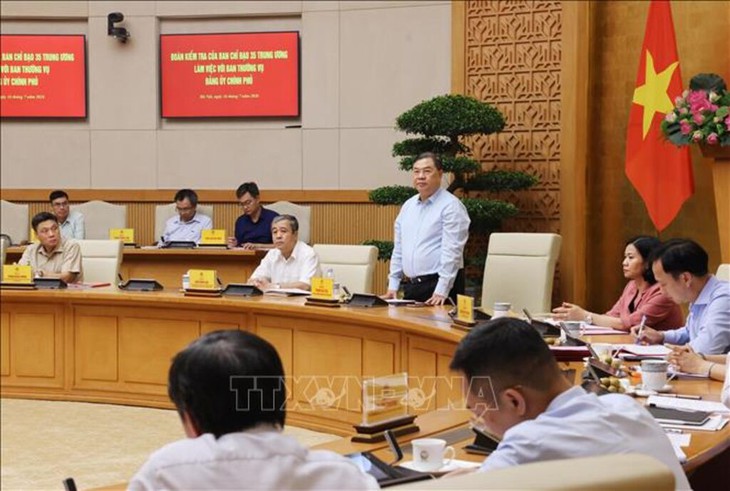 Đoàn kiểm tra của Ban Chỉ đạo 35 Trung ương làm việc với Ban Thường vụ Đảng ủy Chính phủ- Ảnh 4.