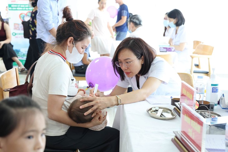 Đưa kỹ thuật răng hàm mặt chuyên sâu về Phú Thọ, giảm gánh nặng cho người bệnh - Ảnh 4.