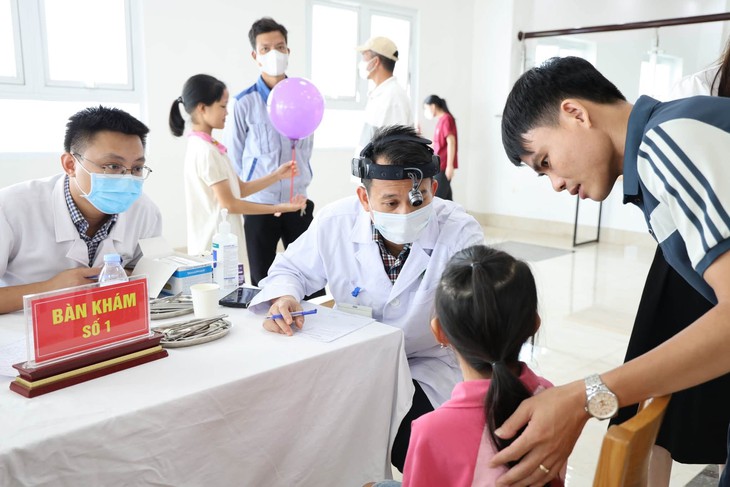 Đưa kỹ thuật răng hàm mặt chuyên sâu về Phú Thọ, giảm gánh nặng cho người bệnh - Ảnh 3.