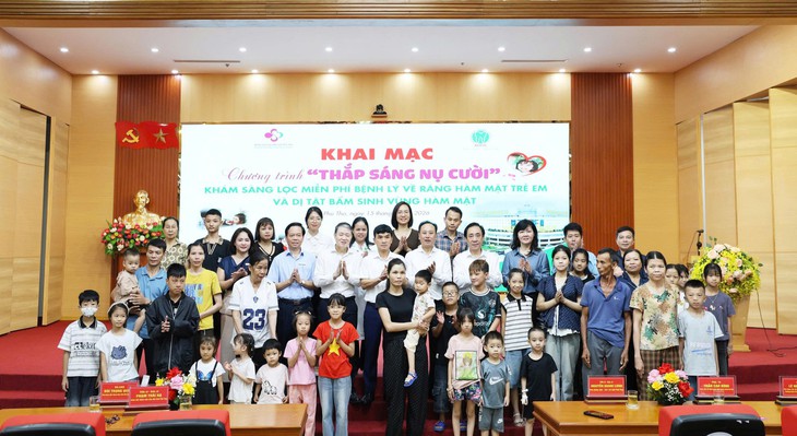 Đưa kỹ thuật răng hàm mặt chuyên sâu về Phú Thọ, giảm gánh nặng cho người bệnh - Ảnh 2.