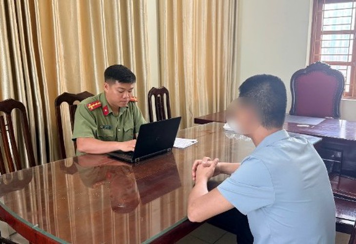 Sử dụng AI đăng tải thông tin sai sự thật để trêu đùa, người đàn ông bị phạt 7,5 triệu đồng - Ảnh 1.