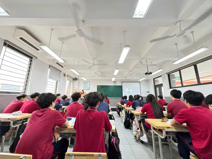 Giải pháp bảo vệ sức khỏe tâm thần học đường để trẻ phát triển toàn diện- Ảnh 1.