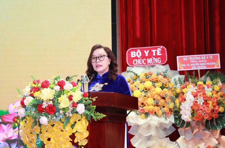 Bộ trưởng Đào Hồng Lan: Đại học Y Dược Cần Thơ phải trở thành trường trọng điểm quốc gia, dẫn dắt đào tạo nhân lực y tế vùng ĐBSCL- Ảnh 5.